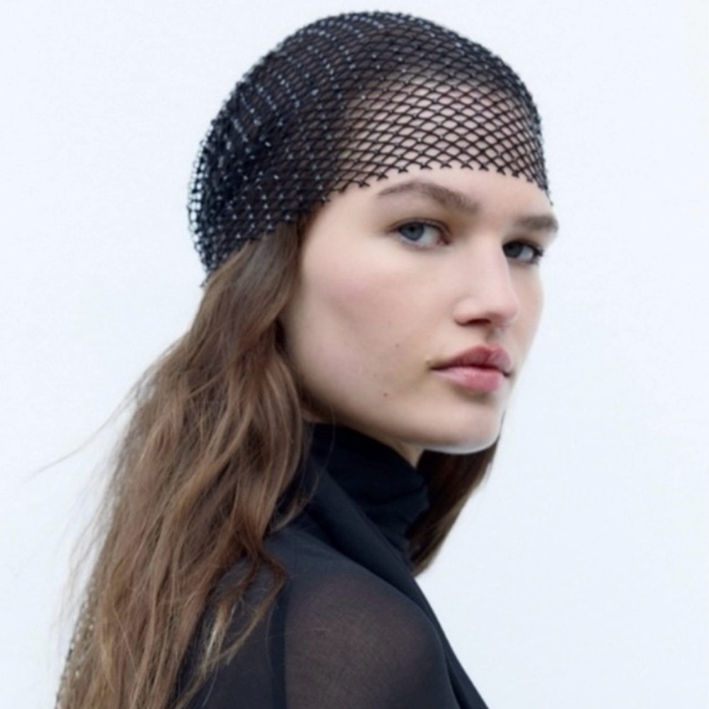 NWT ZARA BEADED HEAD WRAP - VERY BEAUTIFUL AND STYLISH